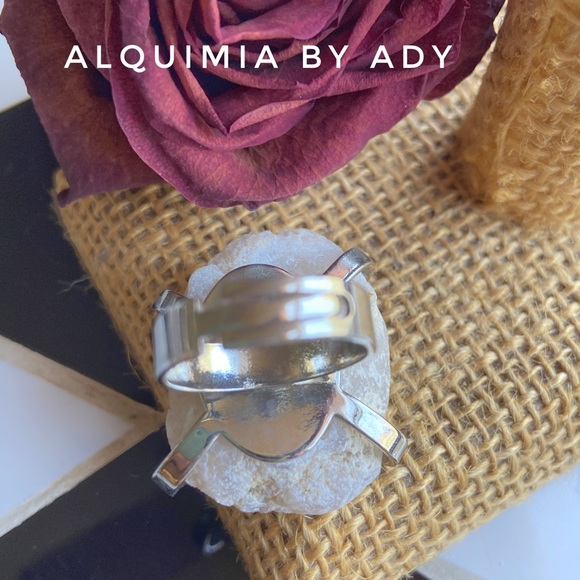 Alquimia raw and druzy white Quartz silver statement ring - Picture 3 of 8